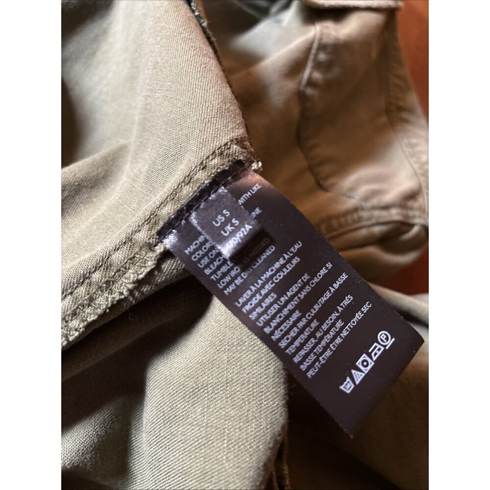 We The Free Green Baby Doll Dylan Heavy blouse Size Small Pearl Snaps in front - Picture 7 of 7